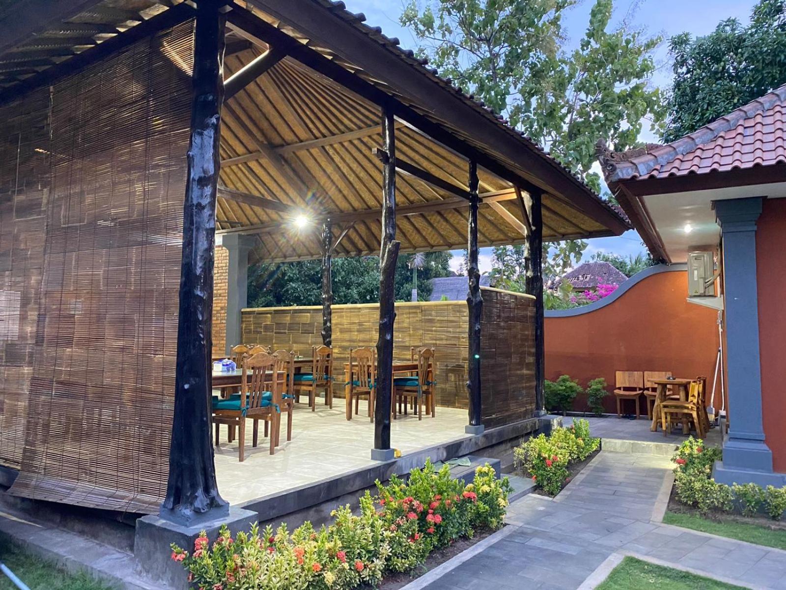 Badini Homestay ペムテラン エクステリア 写真