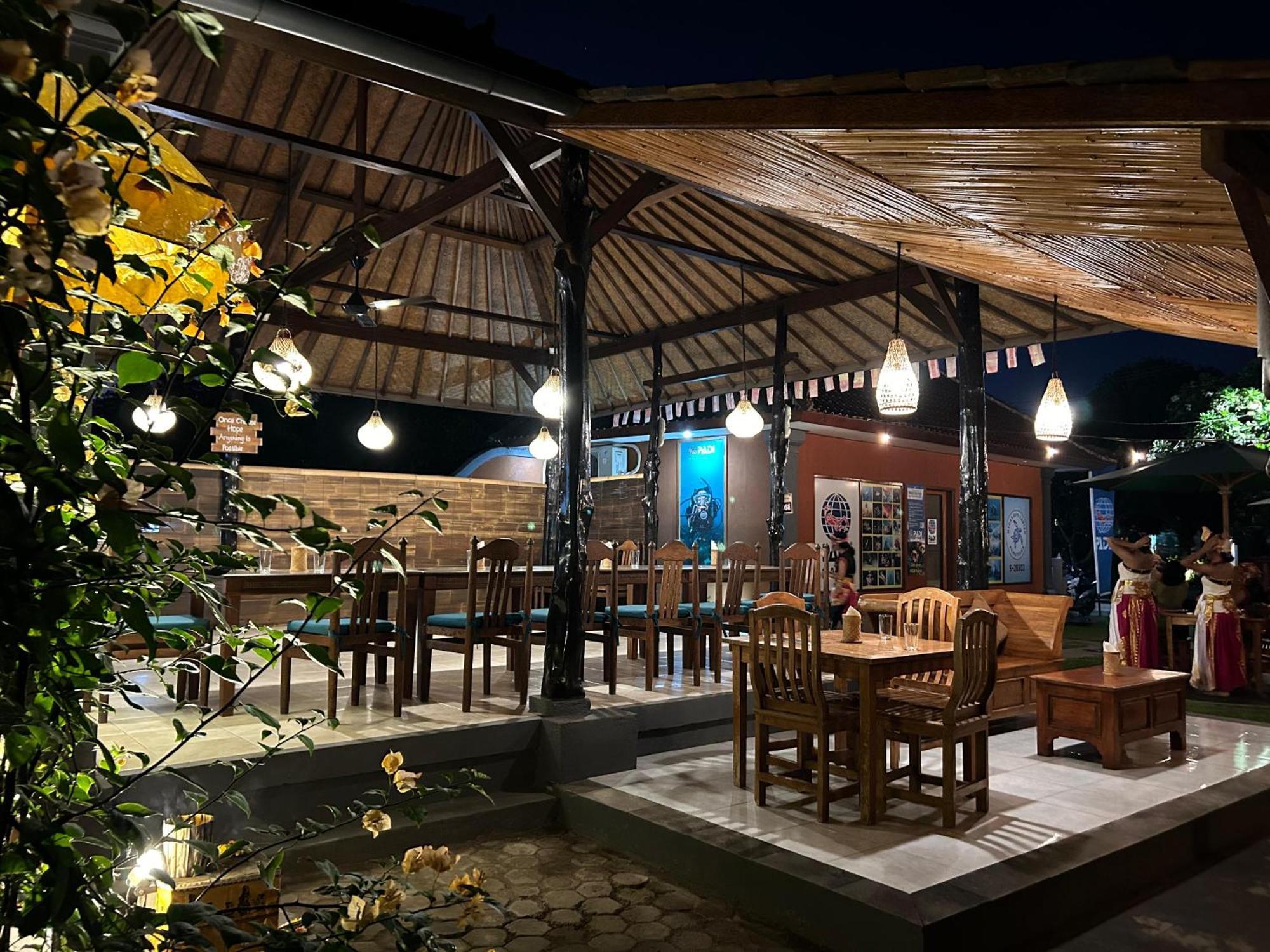 Badini Homestay ペムテラン エクステリア 写真
