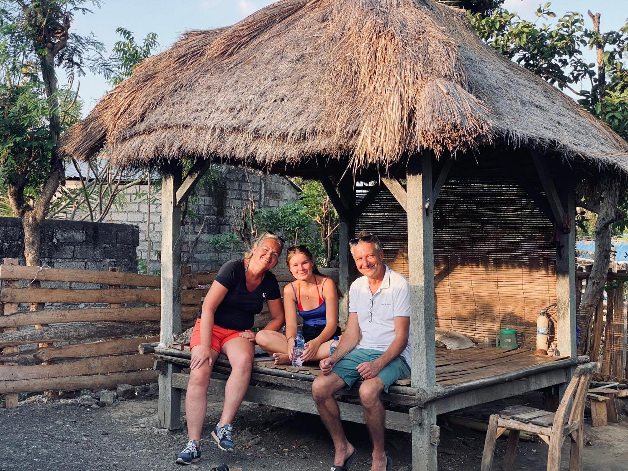 Badini Homestay ペムテラン エクステリア 写真